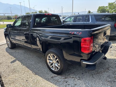 Used 2019 Chevrolet Silverado 1500 LT AWD/4WD image 5
