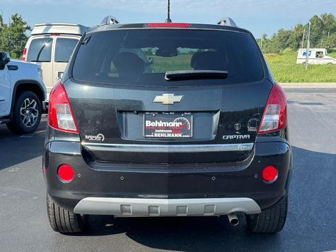 Used 2013 Chevrolet Captiva Sport LTZ FWD image 5