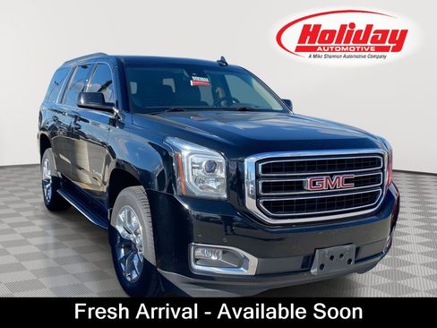 Used 2017 GMC Yukon SLT w/ Open Road Package AWD/4WD image 1