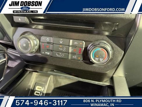 Used 2018 Ford F150 XLT w/ Equipment Group 302A Luxury AWD/4WD image 32