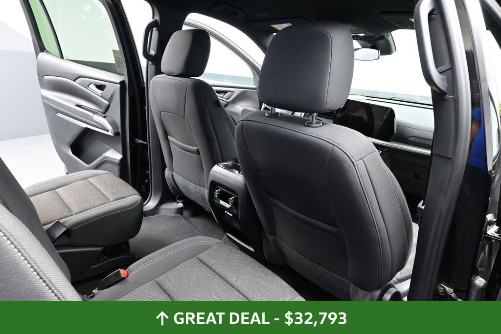 Used 2024 Chevrolet Traverse LT FWD image 29
