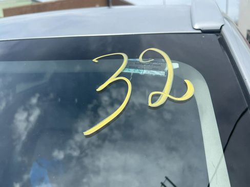 Used 2019 Mitsubishi Outlander SEL image 23