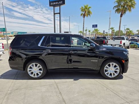 Certified 2024 Chevrolet Tahoe High Country AWD/4WD image 7