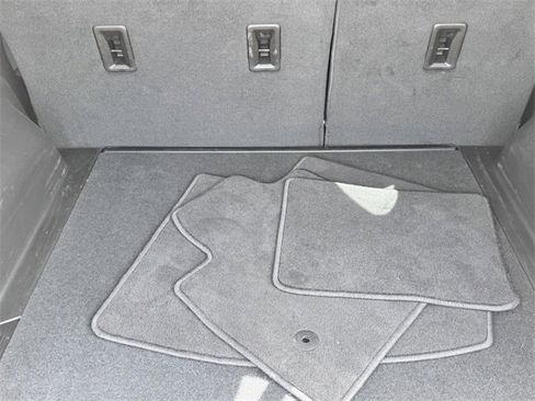 Used 2025 Chevrolet Blazer RS image 12