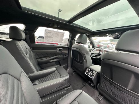 New 2026 Kia Sorento AWD image 19