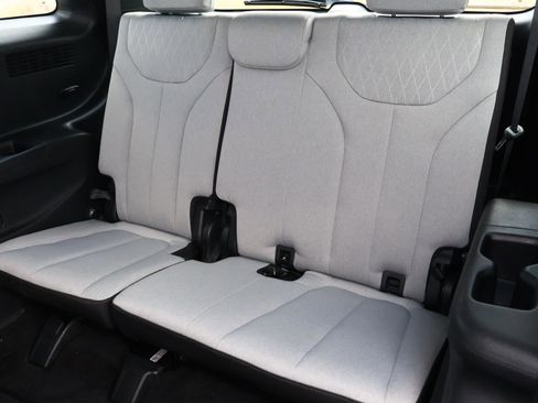 Used 2020 Hyundai Palisade SE image 20