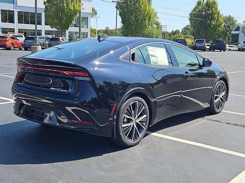 New 2026 Toyota Prius AWD image 2