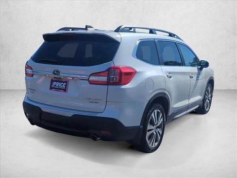 Used 2022 Subaru Ascent Limited w/ Technology Package AWD/4WD image 5