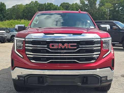 Used 2023 GMC Sierra 1500 SLT w/ SLT Premium Plus Package AWD/4WD image 8