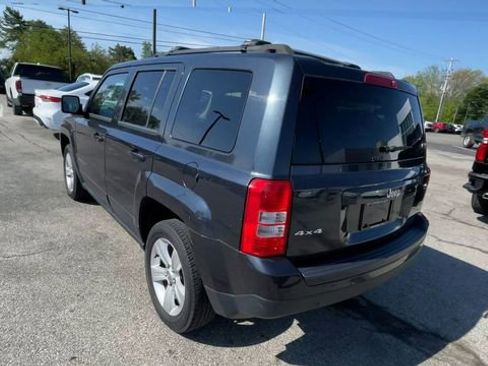 Used 2014 Jeep Patriot Latitude AWD/4WD image 8