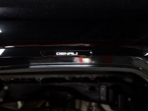 Used 2024 GMC Sierra 3500 Denali w/ Denali Reserve Package AWD/4WD image 26