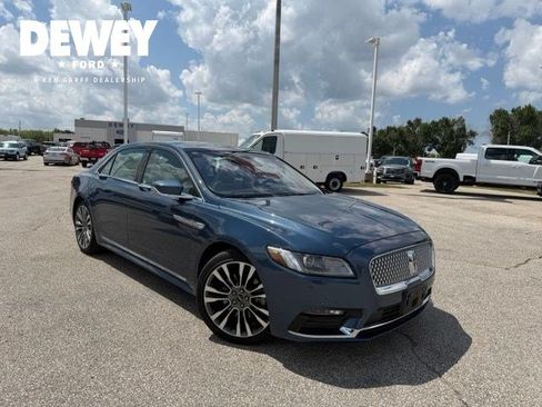 Used 2018 Lincoln Continental Reserve AWD/4WD image 1