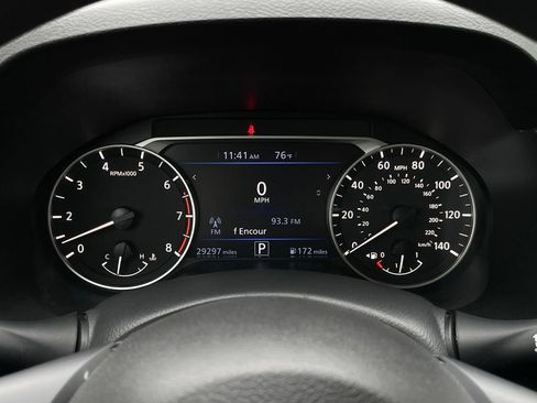 Used 2025 Nissan Altima 2.5 SV FWD image 16