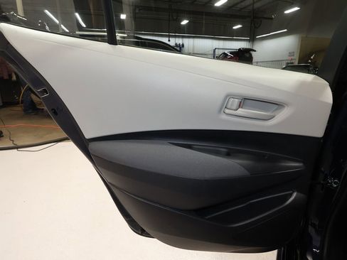 Used 2024 Toyota Corolla LE image 18