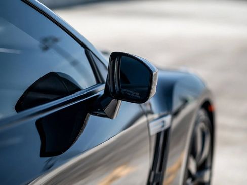 Used 2009 Nissan GT-R Premium image 28