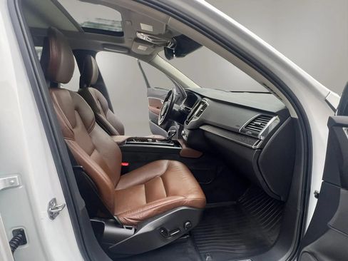 Used 2020 Volvo XC90 T6 Momentum w/ Protection Package Premier AWD/4WD image 34