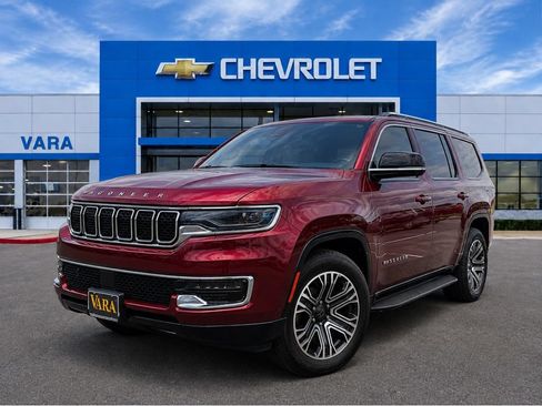 Used 2024 Jeep Wagoneer 4WD w/ Premium Group I image 1