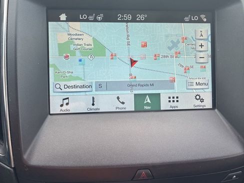 Used 2018 Ford Edge Titanium w/ Canadian Touring Package image 12