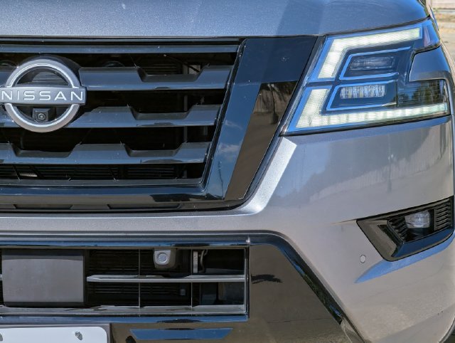 Used 2024 Nissan Armada SL w/ Midnight Edition Package AWD/4WD image 9
