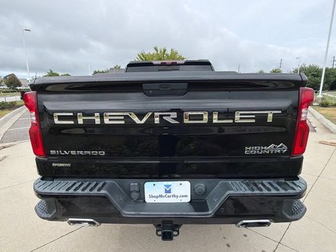 Used 2021 Chevrolet Silverado 1500 High Country w/ Technology Package AWD/4WD image 23