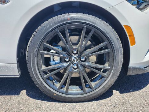 New 2026 MAZDA MX-5 Miata Club w/ Weather Package RWD image 30