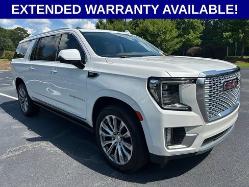 Used 2021 GMC Yukon XL Denali w/ Denali Premium Package AWD/4WD image 16