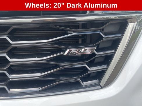 Used 2023 Chevrolet Traverse RS w/ LPO, Floor Liner Package image 15