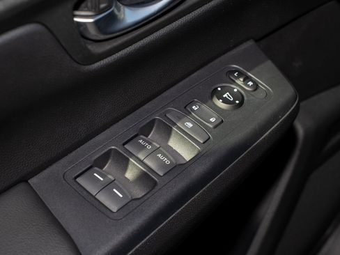 Certified 2025 Honda CR-V EX image 26