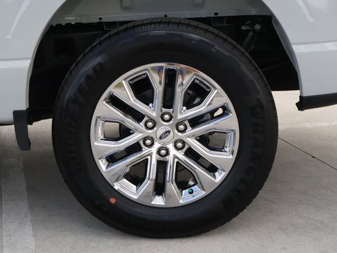 Used 2024 Ford F150 XLT w/ Equipment Group 303A High image 9