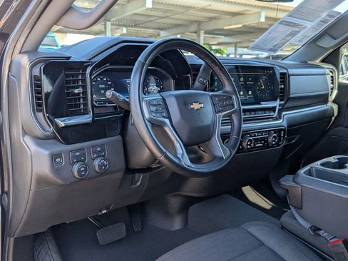 Certified 2023 Chevrolet Silverado 1500 LT AWD/4WD image 6