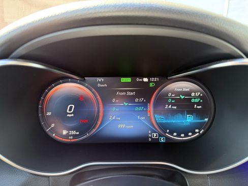 Used 2020 Mercedes-Benz GLC 350e 4MATIC image 18