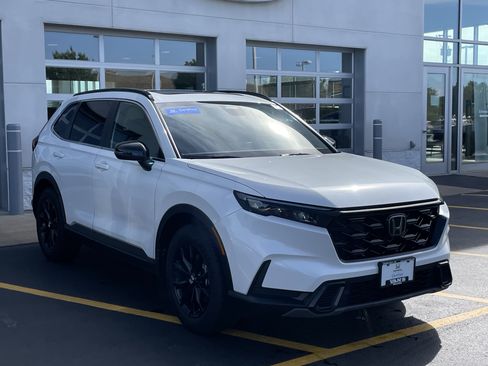 Certified 2023 Honda CR-V Sport image 1