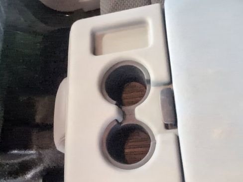 Used 2015 Ford F250 XLT w/ XLT Interior Package image 16