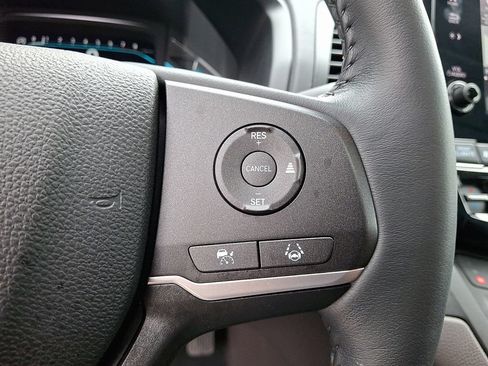 Used 2023 Honda Odyssey EX-L image 23