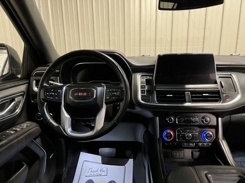Used 2023 GMC Yukon XL SLT image 36