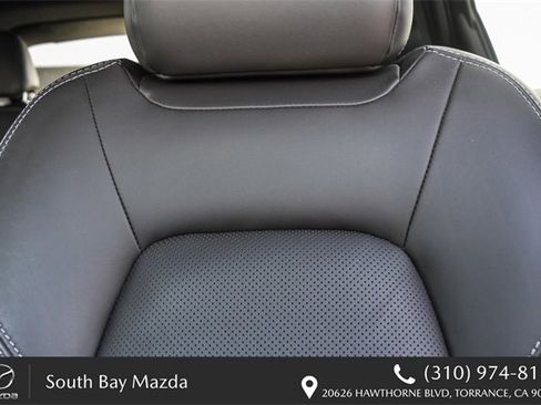 Certified 2025 MAZDA CX-5 Signature image 25