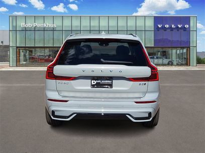 New 2026 Volvo XC60 B5 Ultra w/ Protection Package Premier