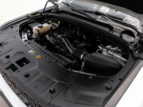 Used 2023 Jeep Grand Cherokee Altitude image 60