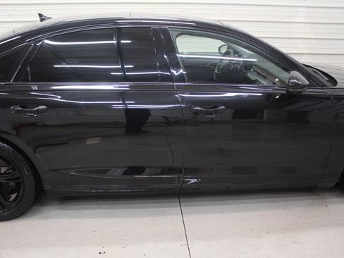 Used 2019 Audi A8 L 3.0T w/ Luxury Package image 35