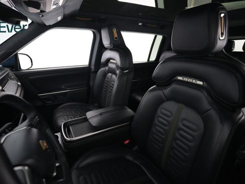 Used 2024 Rivian R1S Adventure AWD/4WD image 4