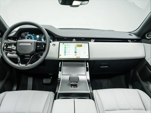 New 2026 Land Rover Range Rover Evoque S AWD/4WD image 18