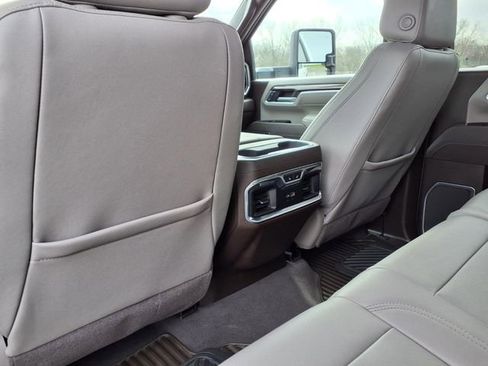 Used 2025 Chevrolet Silverado 3500 LTZ w/ LTZ Convenience Package AWD/4WD image 70