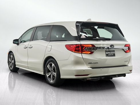 Used 2019 Honda Odyssey Touring image 3
