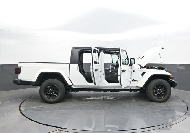 Used 2022 Jeep Gladiator Sport AWD/4WD image 65