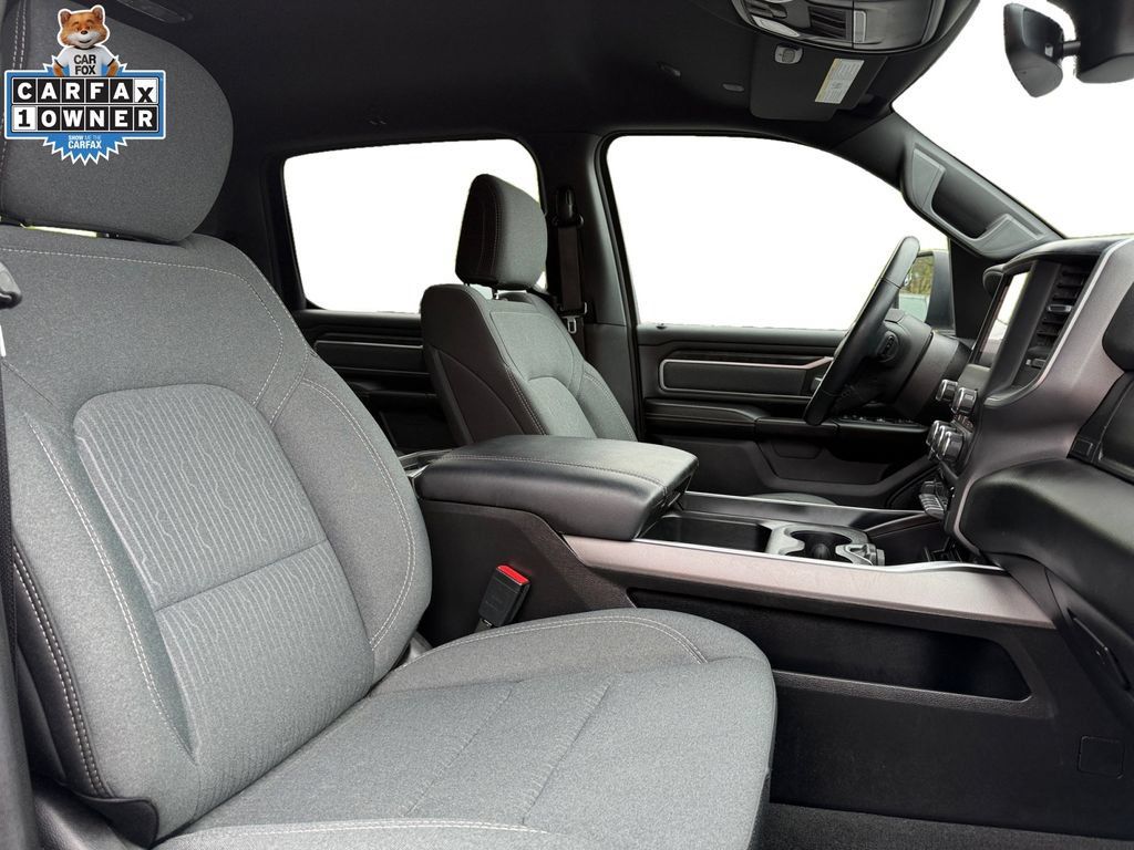 Used 2022 RAM 1500 Big Horn AWD/4WD image 15