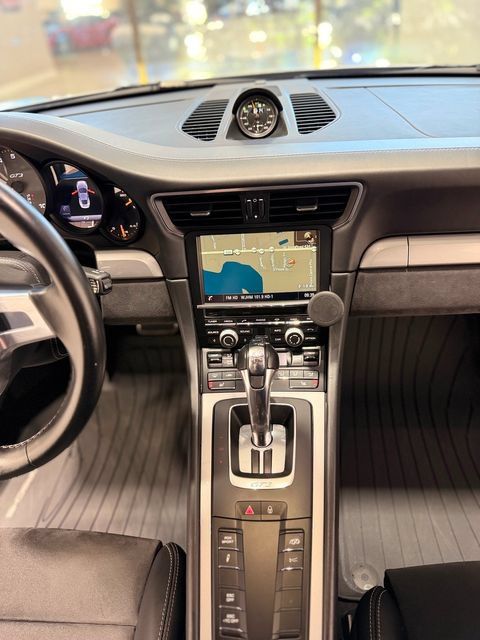 Used 2015 Porsche 911 GT3 RWD image 25