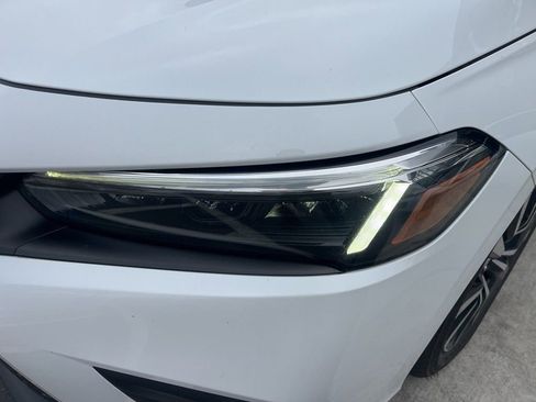 Used 2022 Honda Civic EX-L image 11