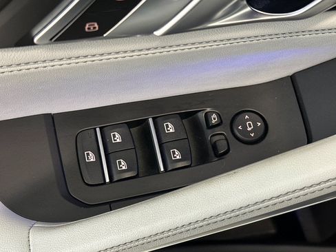 Certified 2024 BMW X6 xDrive40i w/ Premium Package image 12