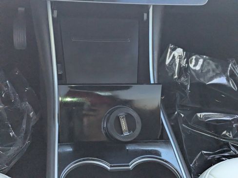 Used 2019 Tesla Model 3 Long Range image 22