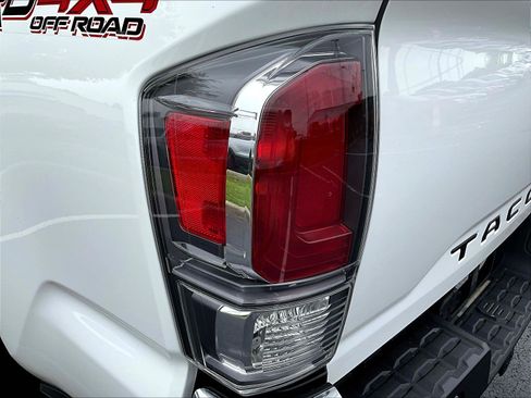 Used 2023 Toyota Tacoma TRD Off-Road AWD/4WD image 24